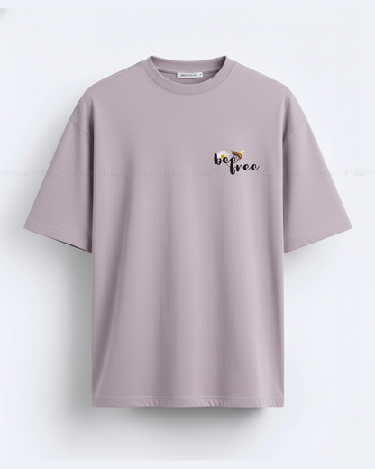Bee Free Women’s Oversized T-Shirt – Minimal Graphic Tee with Cute Bee Print & Positive Vibes