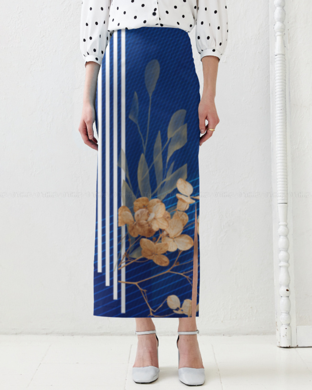 Midnight Bloom Pencil Skirt – Elegant Navy Blue Floral Print for Women